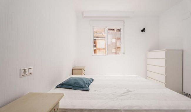 Sprzedaż - Apartament - Torrevieja - Playa de los locos