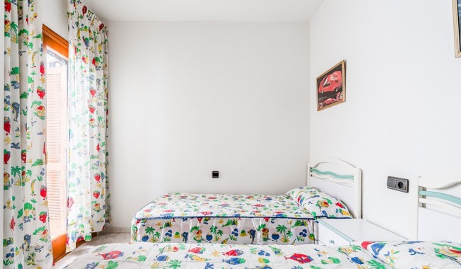 Begagnad - Radhus - Orihuela Costa - Playa Flamenca