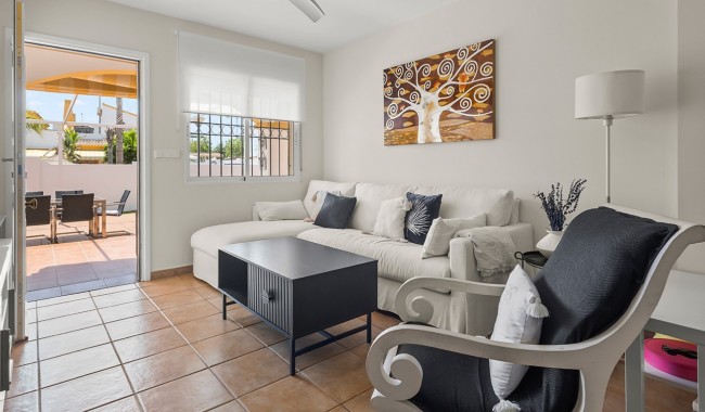 Begagnad - Vertikalt delad - Torre de la Horadada - Pueblo Latino