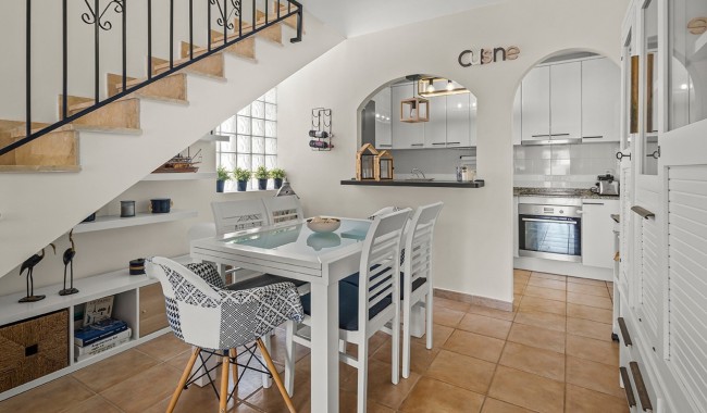 Begagnad - Vertikalt delad - Torre de la Horadada - Pueblo Latino