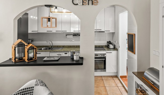 Begagnad - Vertikalt delad - Torre de la Horadada - Pueblo Latino