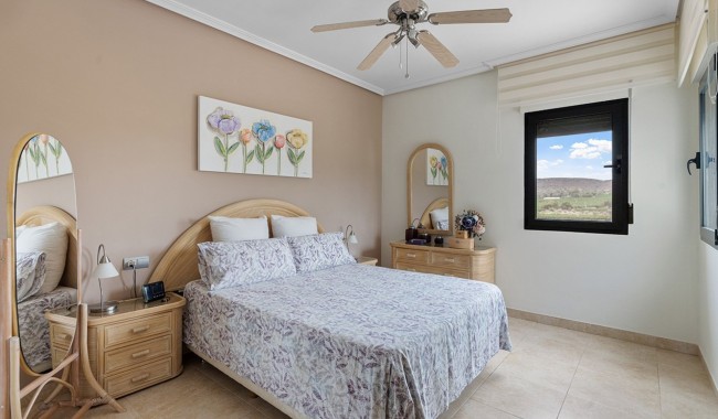 Brukt - Villa - Alicante - Rebolledo