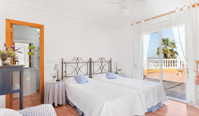 Sprzedaż - Kamienica - Gran Alacant - Monte Y Mar