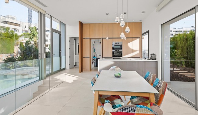 Begagnad - Villa - Las Colinas Golf and Country Club