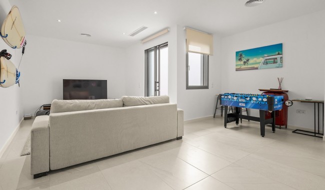 Begagnad - Villa - Las Colinas Golf and Country Club