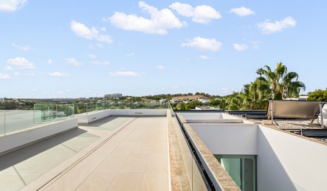 Begagnad - Villa - Las Colinas Golf and Country Club