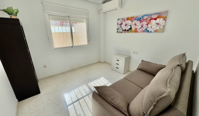 Sprzedaż - Willa - Ciudad Quesada