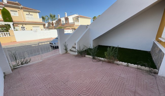 Sprzedaż - Willa - Ciudad Quesada