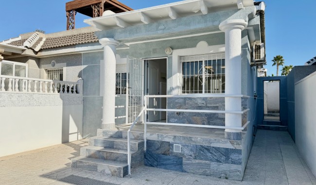 Brukt - Vertikaldelt - Torrevieja - El Chaparral