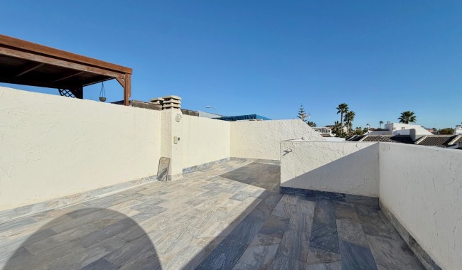 Brukt - Vertikaldelt - Torrevieja - El Chaparral