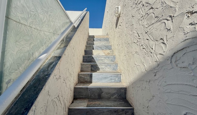 Brukt - Vertikaldelt - Torrevieja - El Chaparral