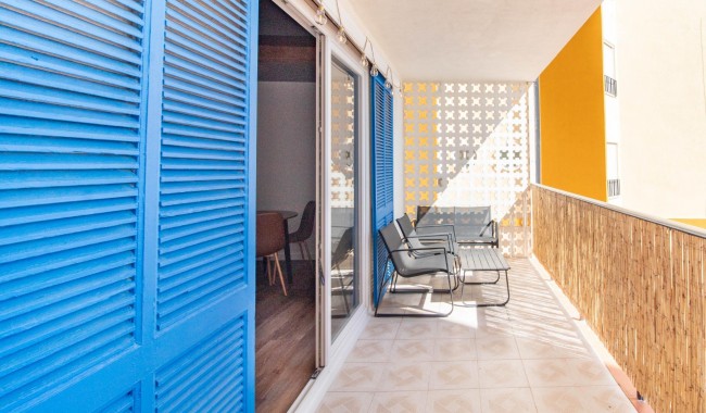 Resale - Apartment - Torrevieja - Acequion