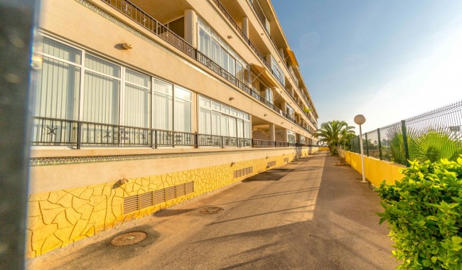 Resale - Apartment - Orihuela Costa - Playa Flamenca