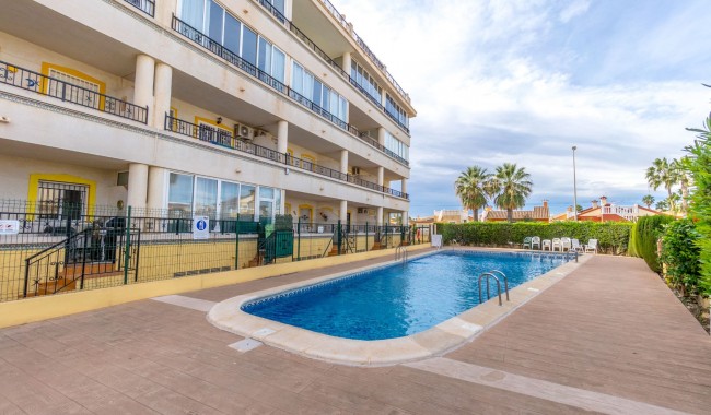 Resale - Apartment - Orihuela Costa - Playa Flamenca