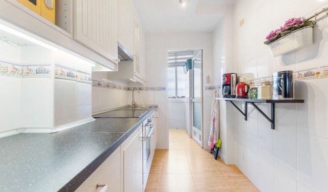 Resale - Apartment - Orihuela Costa - Playa Flamenca