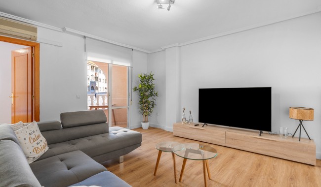 Segunda mano - Apartamento - Torrevieja