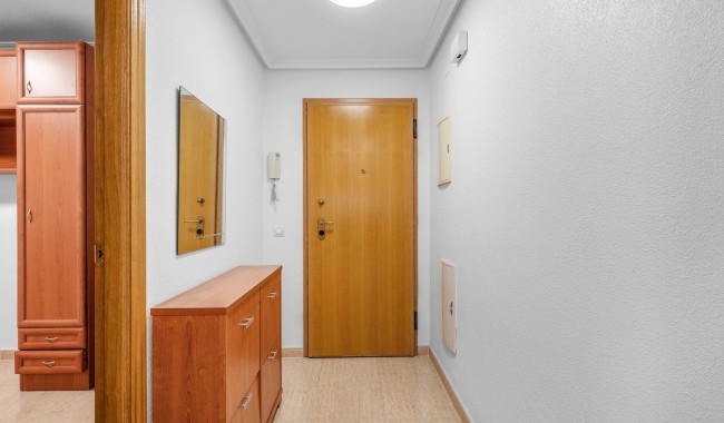 Resale - Apartment - Torrevieja