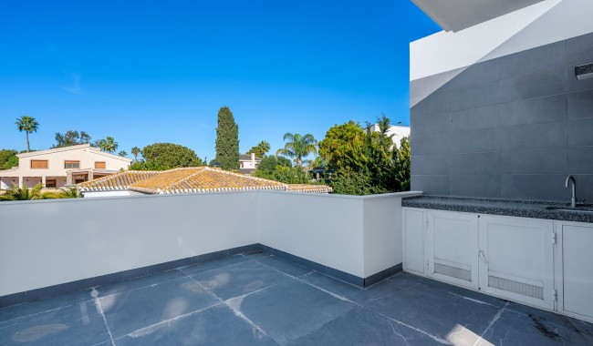 Begagnad - Villa - Orihuela Costa - Dehesa de Campoamor
