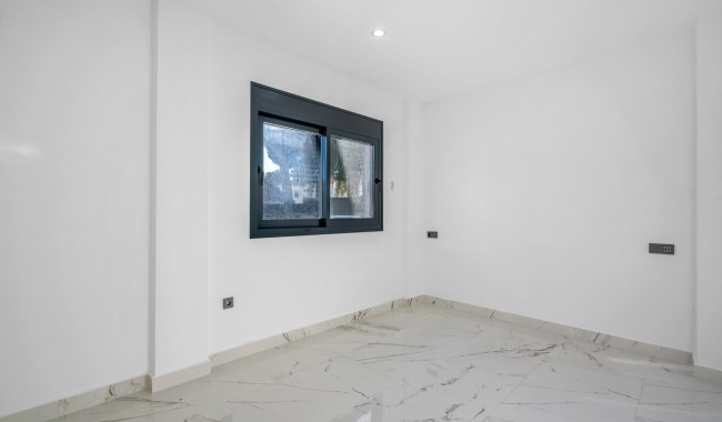 Begagnad - Villa - Orihuela Costa - Dehesa de Campoamor