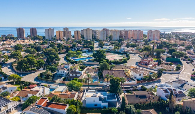 Begagnad - Villa - Orihuela Costa - Dehesa de Campoamor