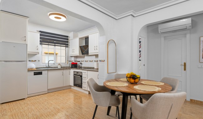 Resale - Apartment - Orihuela Costa - Cabo Roig