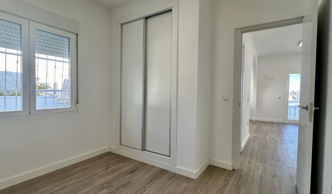 Sprzedaż - Kamienica - Orihuela costa - Las Filipinas