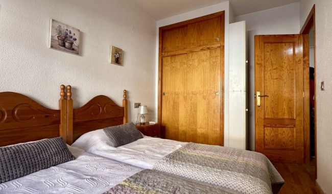 Segunda mano - Apartamento - Torrevieja