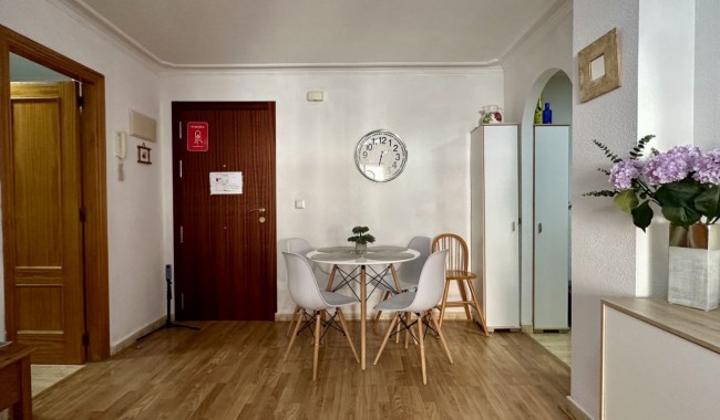 Segunda mano - Apartamento - Torrevieja