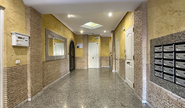Sprzedaż - Apartament - Torrevieja - El Molino
