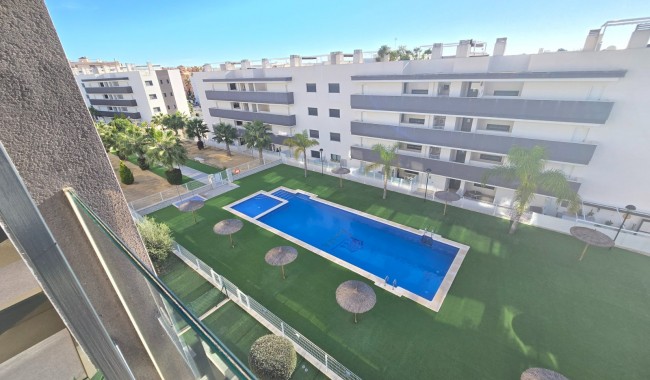 Sprzedaż - Apartament / Mieszkanie * - Orihuela costa - Villamartín *