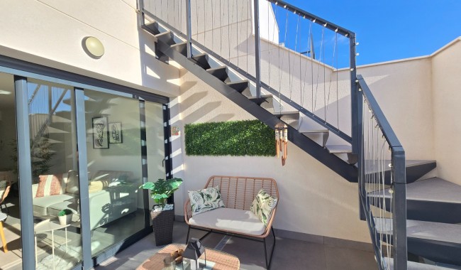 Sprzedaż - Apartament / Mieszkanie * - Orihuela costa - Villamartín *