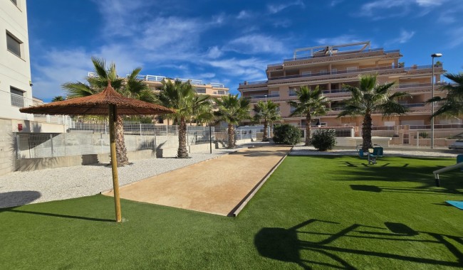 Sprzedaż - Apartament / Mieszkanie * - Orihuela costa - Villamartín *