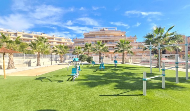 Sprzedaż - Apartament / Mieszkanie * - Orihuela costa - Villamartín *