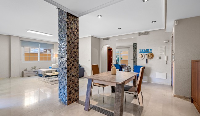 Sprzedaż - Apartament - Orihuela Costa - Cabo Roig