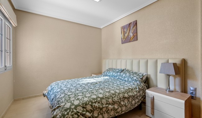 Sprzedaż - Apartament - Orihuela Costa - Cabo Roig