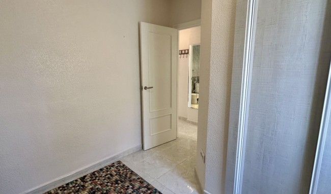 Resale - Villa - Orihuela Costa - Los Dolses