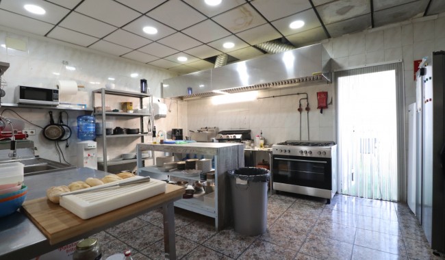 Begagnad - Affärslokaler - Formentera del Segura - Formentera - Village