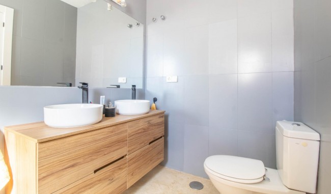 Resale - Villa - San Miguel de Salinas - Blue Lagoon - El Galan