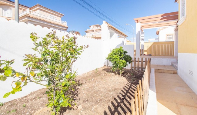 Resale - Villa - San Miguel de Salinas - Blue Lagoon - El Galan