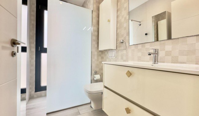 Segunda mano - Villa - Orihuela Costa - Cabo Roig