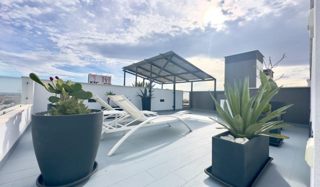 Segunda mano - Villa - Orihuela Costa - Cabo Roig