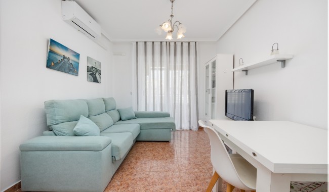 Resale - Apartment - Torrevieja - Playa Del Cura