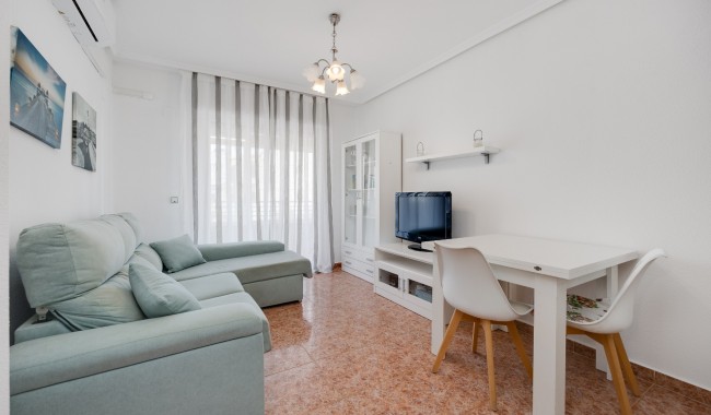 Resale - Apartment - Torrevieja - Playa Del Cura
