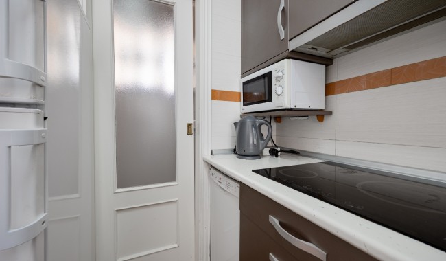 Resale - Apartment - Torrevieja - Playa Del Cura