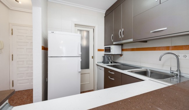 Resale - Apartment - Torrevieja - Playa Del Cura