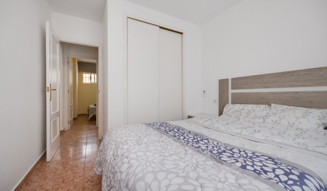 Resale - Apartment - Torrevieja - Playa Del Cura