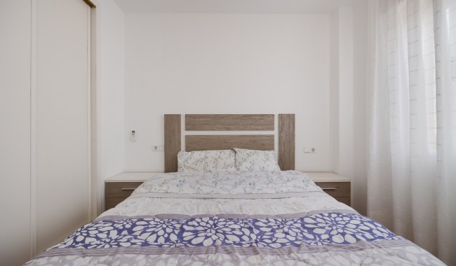 Resale - Apartment - Torrevieja - Playa Del Cura