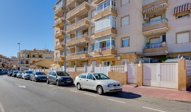 Resale - Apartment - Torrevieja - Playa Del Cura