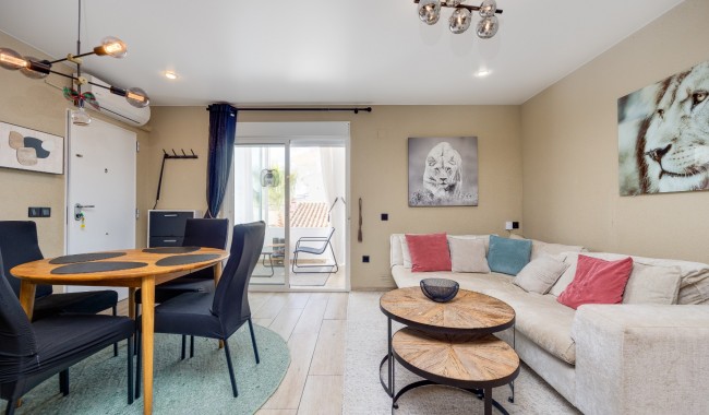 Sprzedaż - Apartament - Torrevieja - Playa De Los Locos