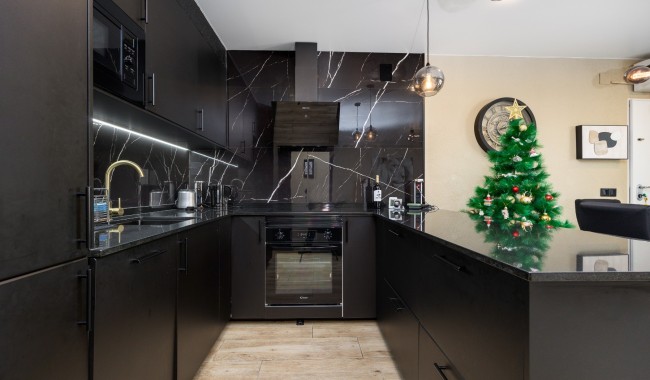 Sprzedaż - Apartament - Torrevieja - Playa De Los Locos